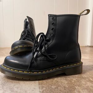 Brand NWT Doc Martens 1460 Soft Leather Boots